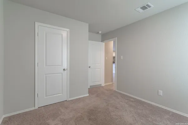 $1,500 | 10723 Giacconi Drive, Converse, TX 78109