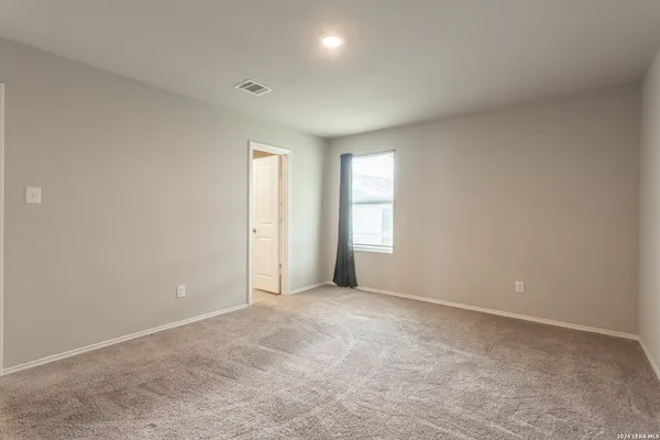 $1,500 | 10723 Giacconi Drive, Converse, TX 78109