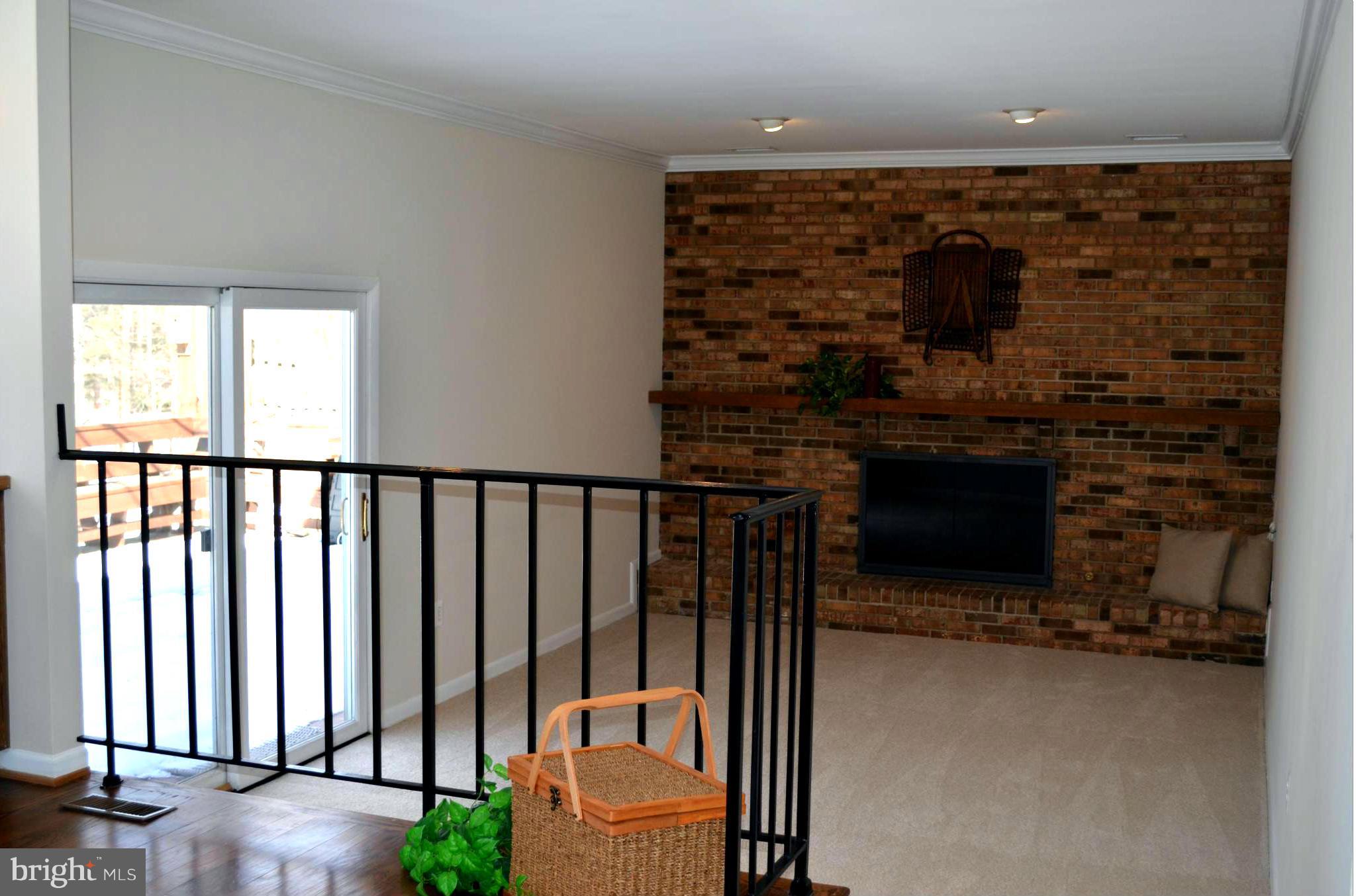 9502 Burning Branch Road Burke, VA 22015 - Photo 12 of 29 Family Room