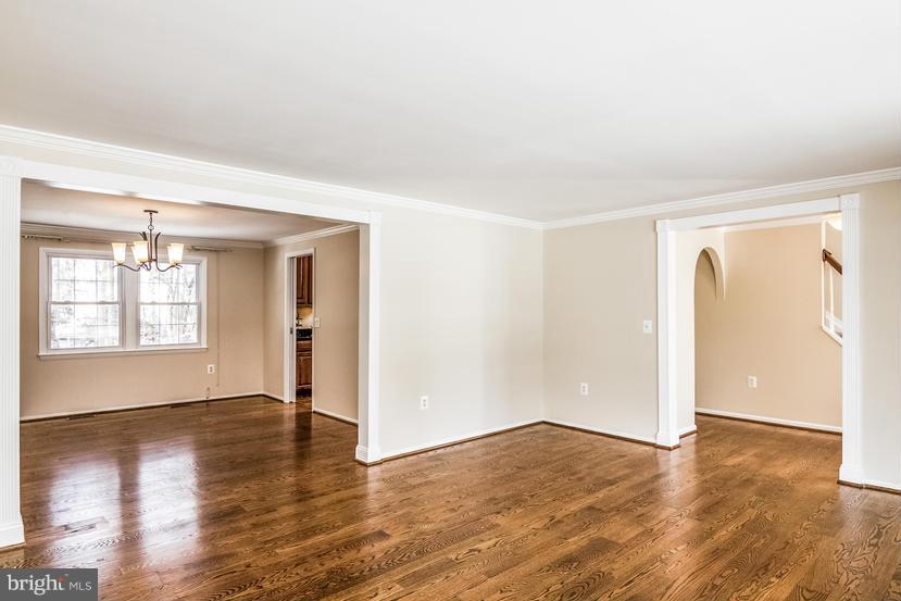 9502 Burning Branch Road Burke, VA 22015 - Photo 5 of 29 Interior (General)