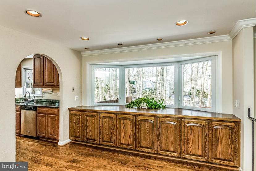9502 Burning Branch Road Burke, VA 22015 - Photo 10 of 29 Kitchen