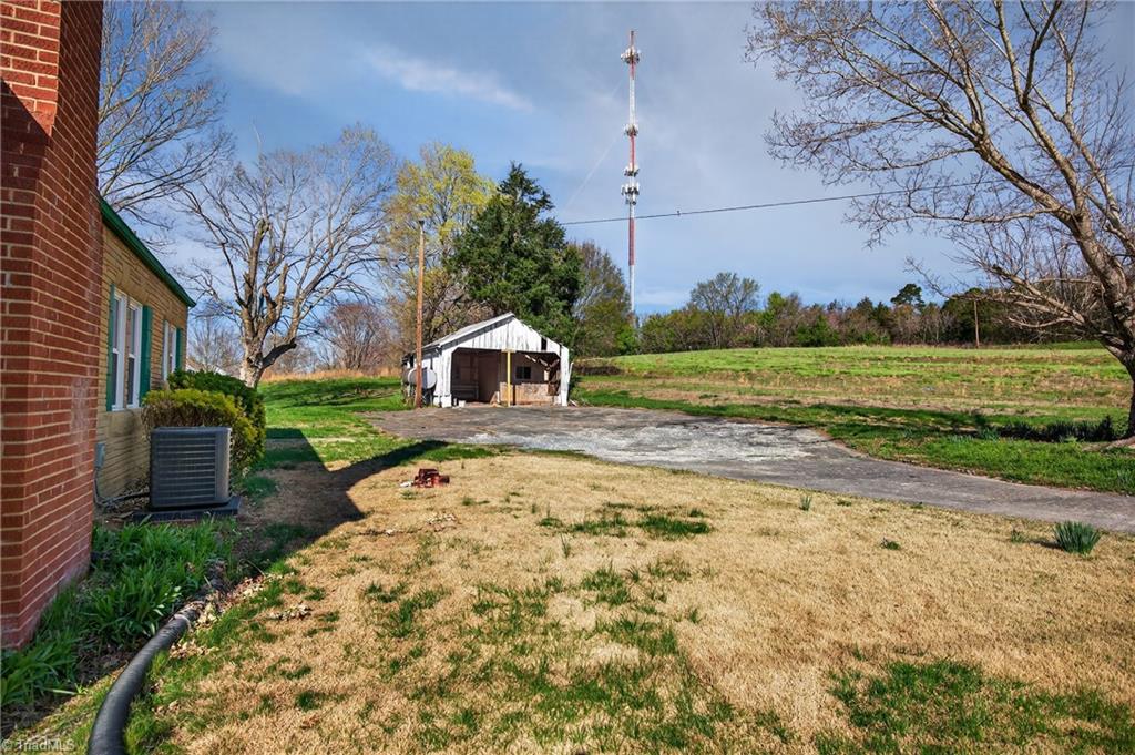 4520 Ebert Road Winston-Salem, NC 27127 - Photo 36 of 37 Gallery Image 36