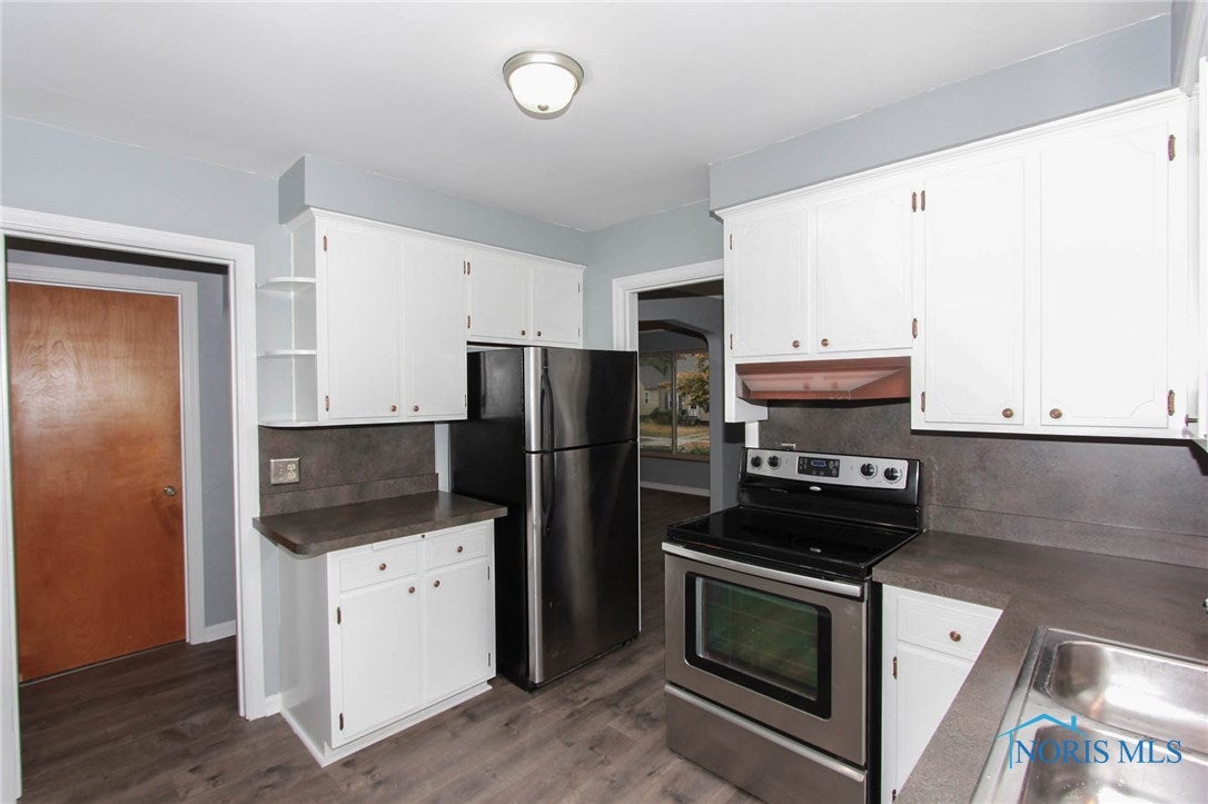 4234 Bowen Road Toledo, OH 43613 - Photo 11 of 25 Gallery Image 11