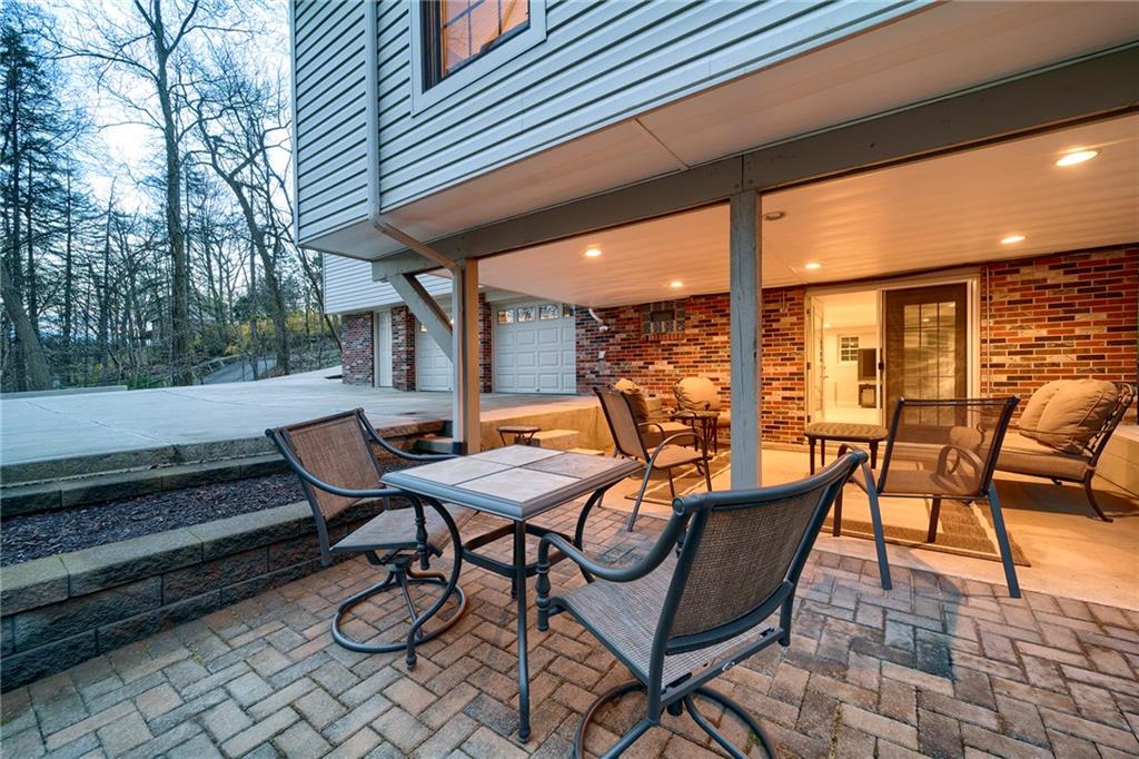 114 Russell Road Pittsburgh, PA 15237 - Photo 22 of 25 Gallery Image 22