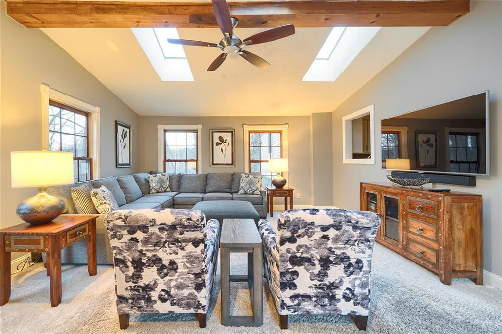 114 Russell Road Pittsburgh, PA 15237 - Photo 9 of 25 Gallery Image 9