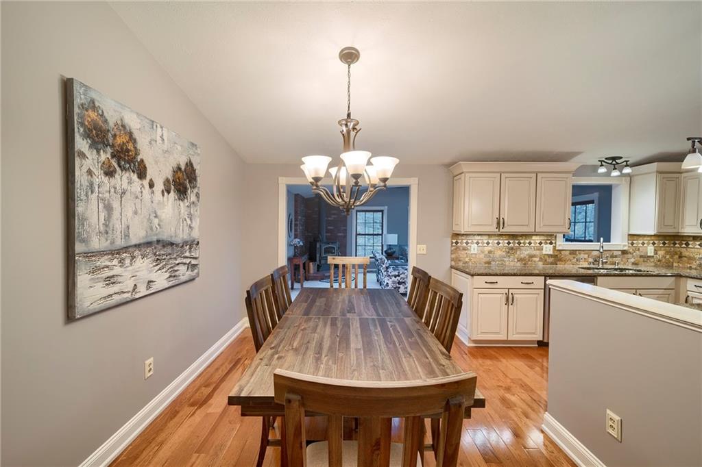 114 Russell Road Pittsburgh, PA 15237 - Photo 10 of 25 Gallery Image 10