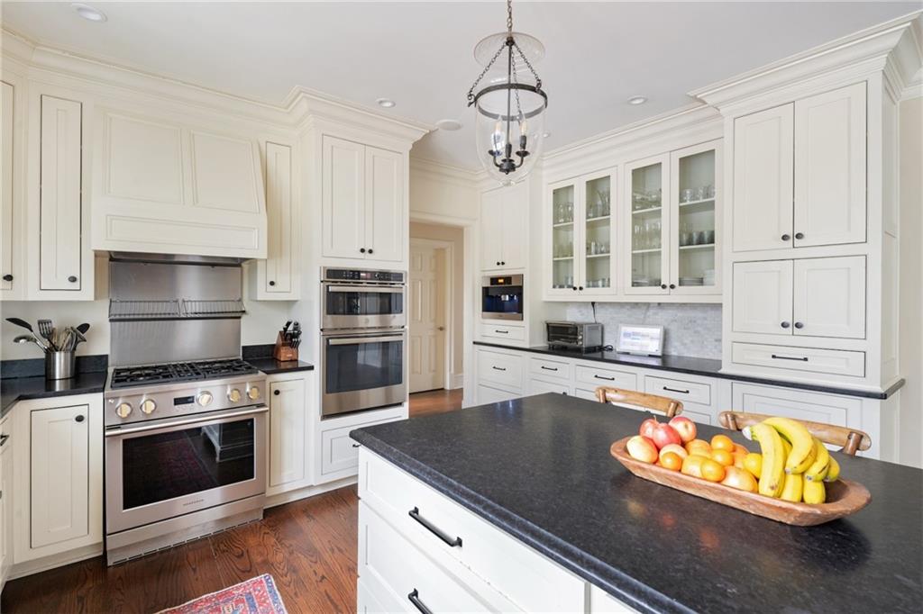 1811 Lenox Road Northeast Atlanta, GA 30306 - Photo 35 of 103