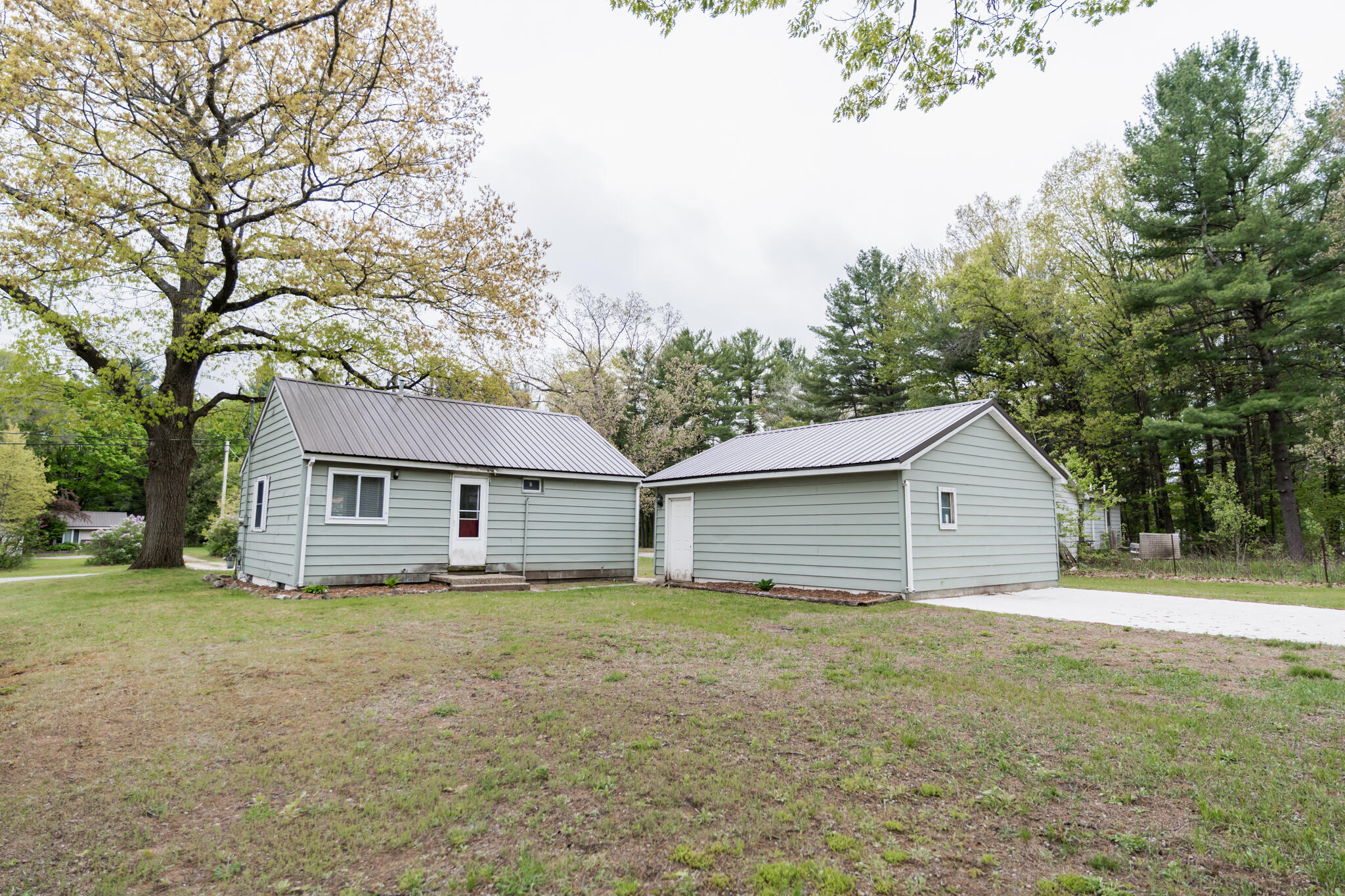 2204 West Surrey Road Farwell, MI 48622 - Photo 19 of 24 2204 Surrey-18
