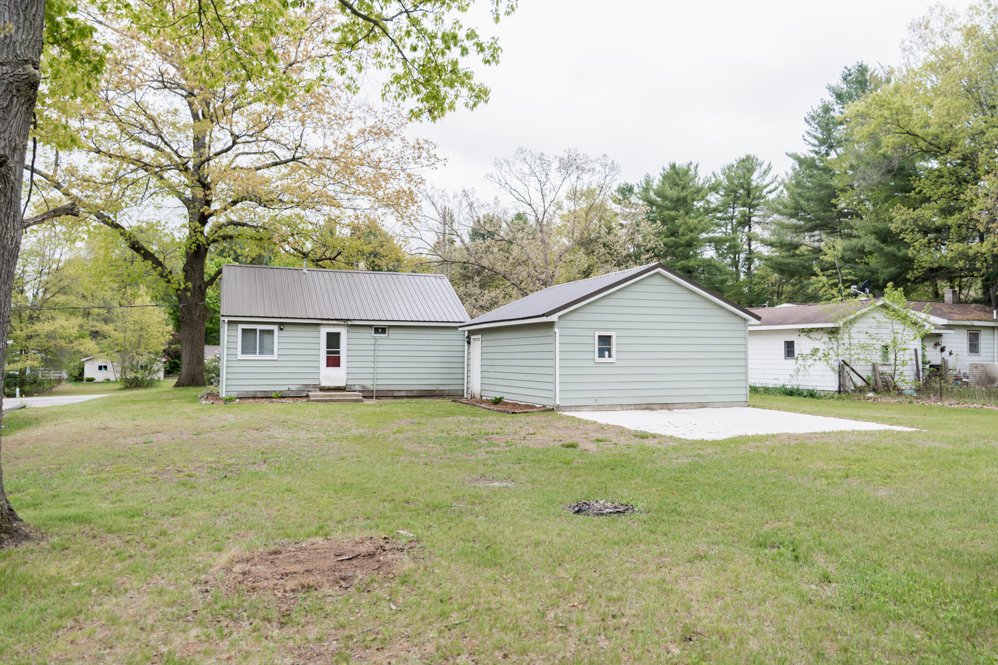 2204 West Surrey Road Farwell, MI 48622 - Photo 21 of 24 2204 Surrey-20