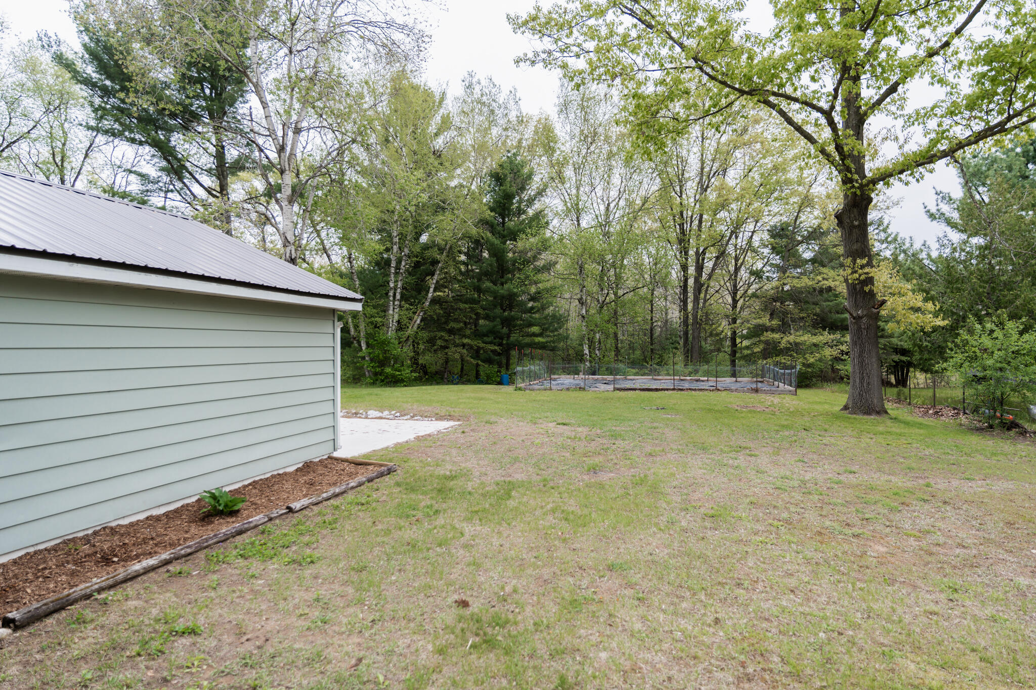 2204 West Surrey Road Farwell, MI 48622 - Photo 24 of 24 2204 Surrey-23