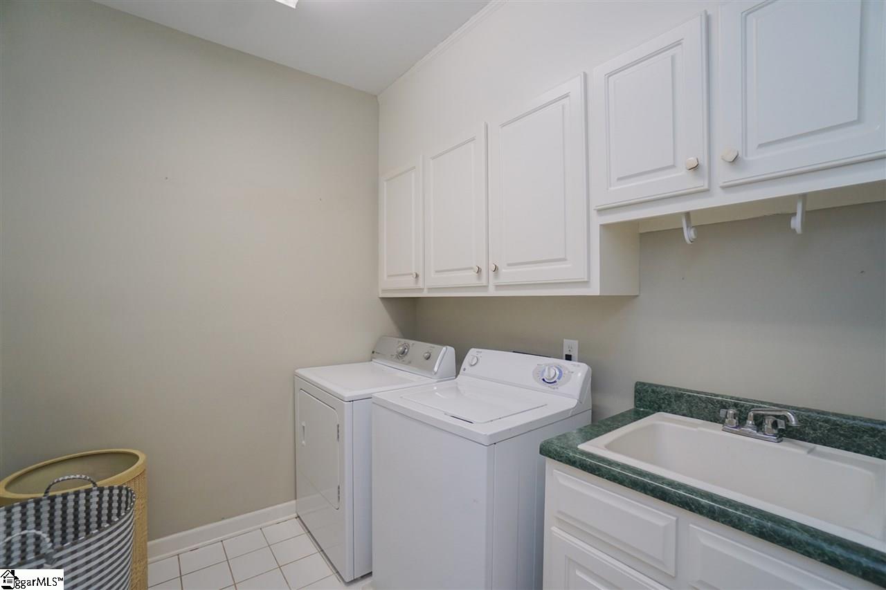 39 Deer Track Road Simpsonville, SC 29681 - Photo 19 of 36 Gallery Image 19