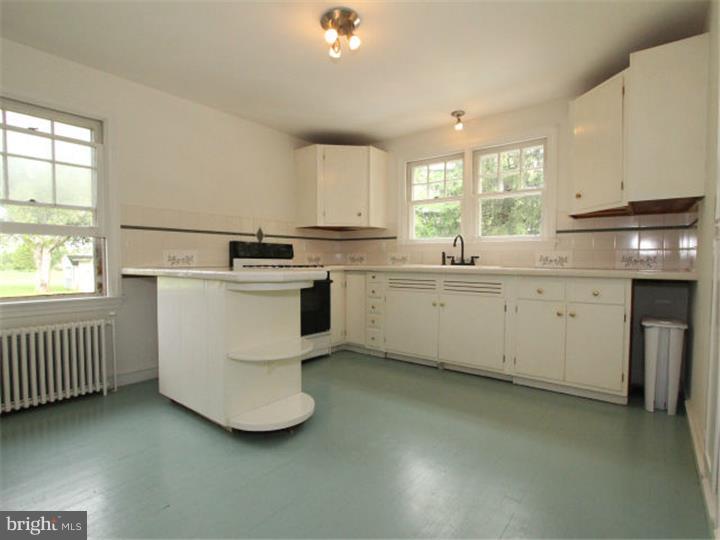 585 School House Road Kennett Square, PA 19348 - Photo 11 of 18 Gallery Image 11