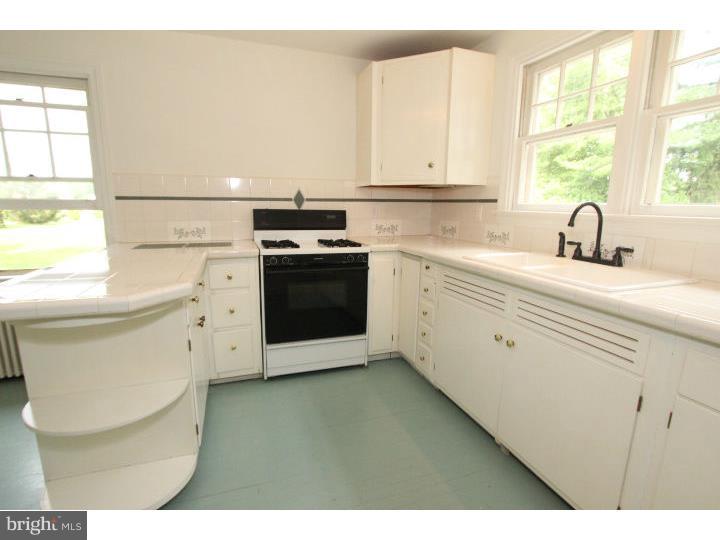 585 School House Road Kennett Square, PA 19348 - Photo 12 of 18 Gallery Image 12
