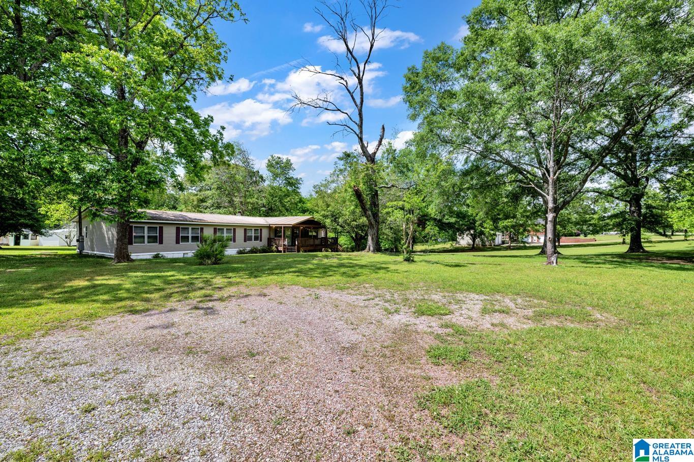 5057 Jim Goggans Road Dora, AL 35062 - Photo 2 of 34