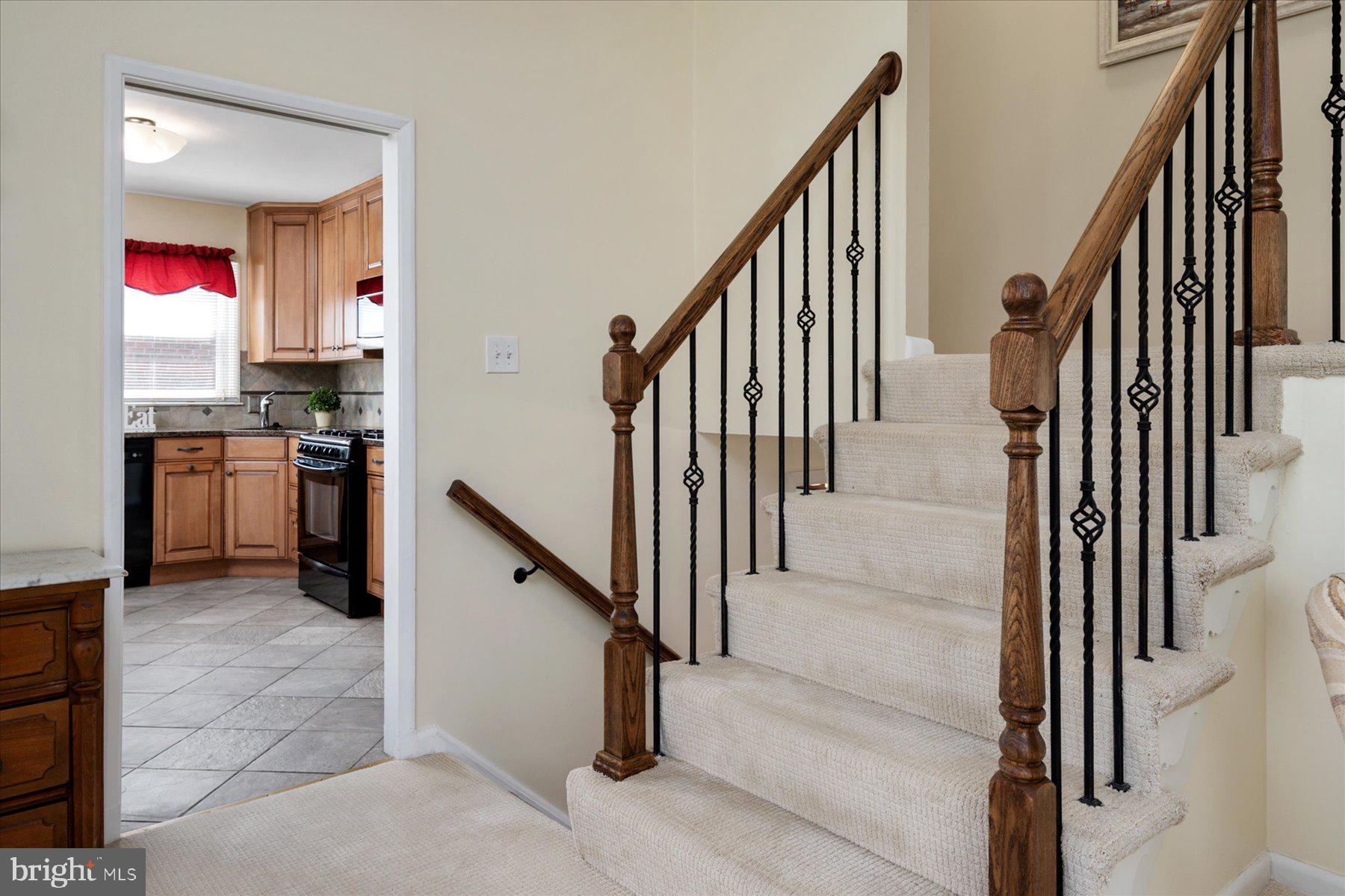 7913 Brookhaven Road Windsor Mill, MD 21244 - Photo 8 of 32