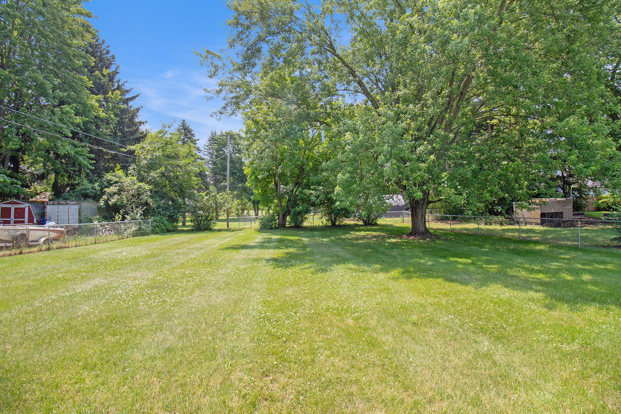 1225 Rockefeller Drive Jackson, MI 49203 - Photo 4 of 25 026_img_7871