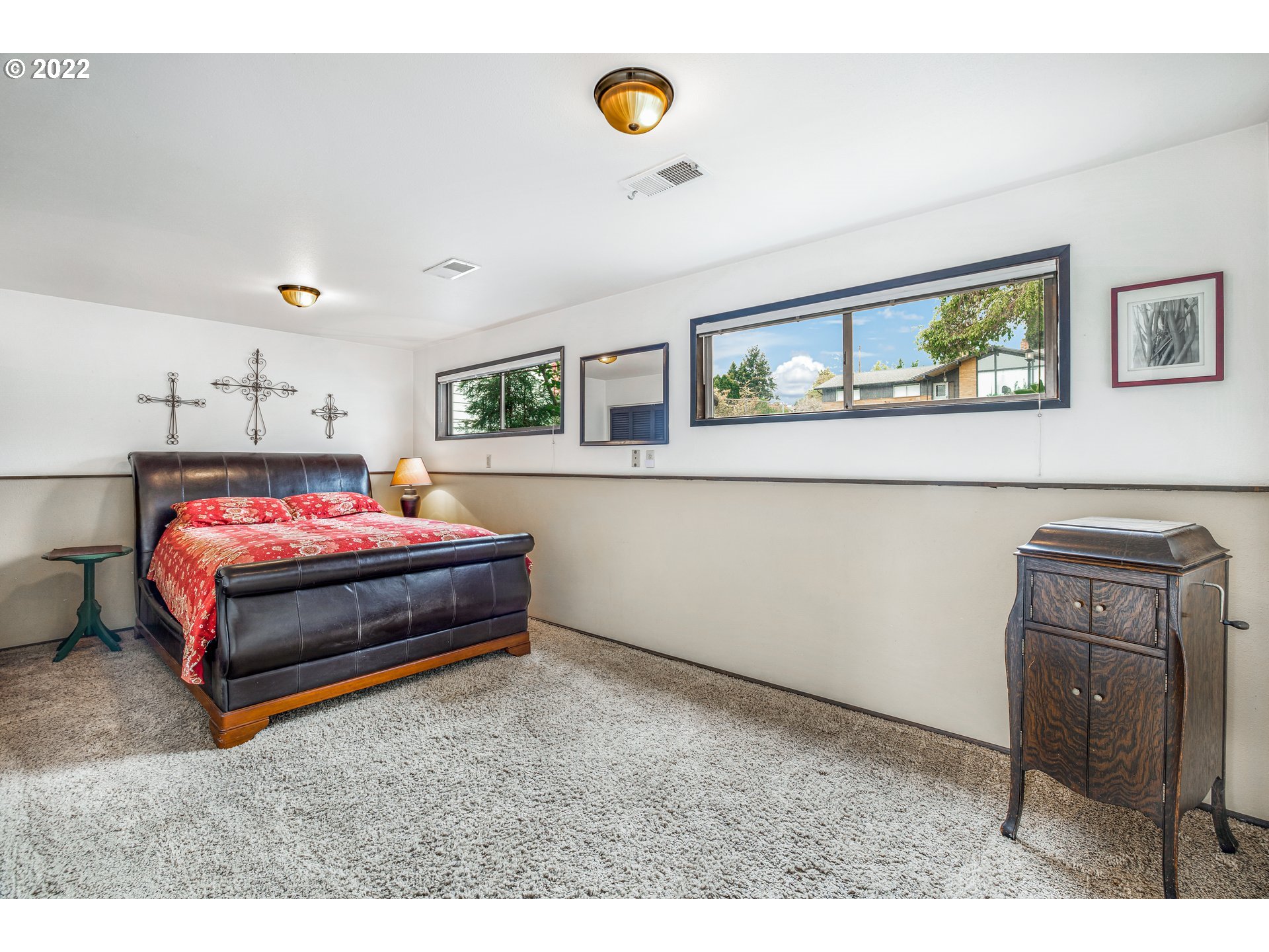 4672 Southeast Robin Road Milwaukie, OR 97267 - Photo 21 of 28 Gallery Image 21