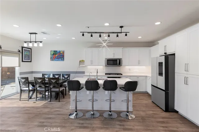 $825,000 | 15765 Kings Peak Drive, Fontana, CA 92336