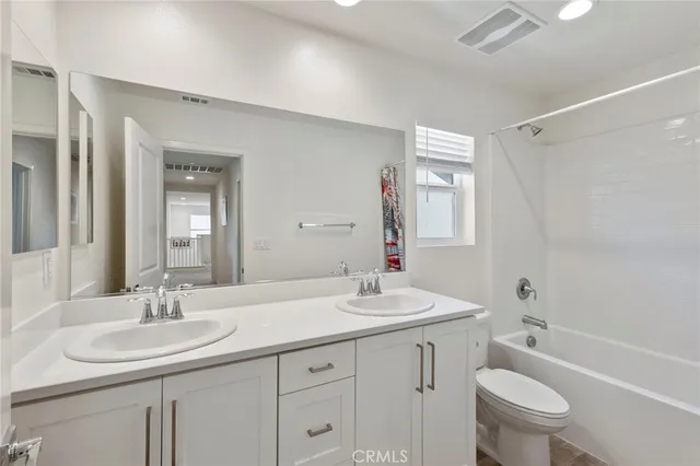 $825,000 | 15765 Kings Peak Drive, Fontana, CA 92336