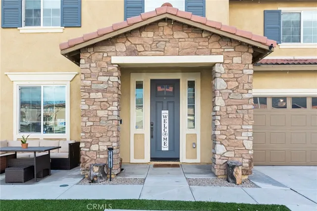 $825,000 | 15765 Kings Peak Drive, Fontana, CA 92336