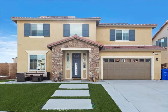 $825,000 | 15765 Kings Peak Drive, Fontana, CA 92336