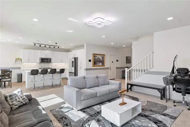 $825,000 | 15765 Kings Peak Drive, Fontana, CA 92336