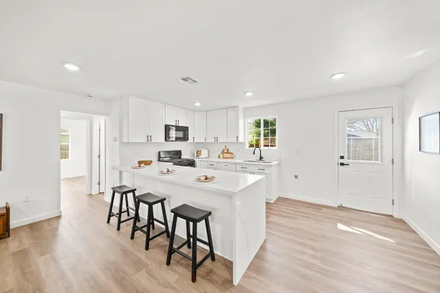 $440,000 | 5100 48th Street, Sacramento, CA 95820