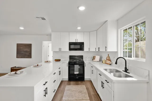 $440,000 | 5100 48th Street, Sacramento, CA 95820