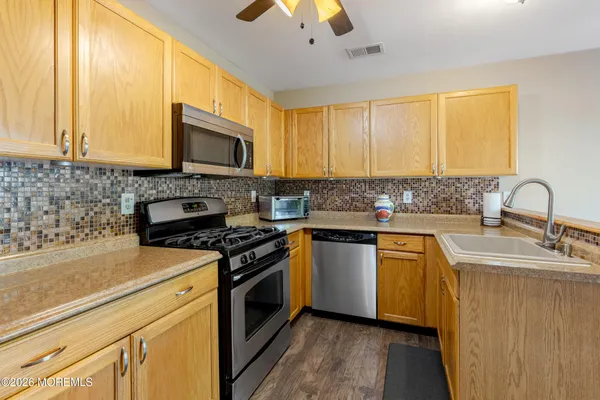 $549,000 | 12 Beagle Place, Tinton Falls, NJ 07753