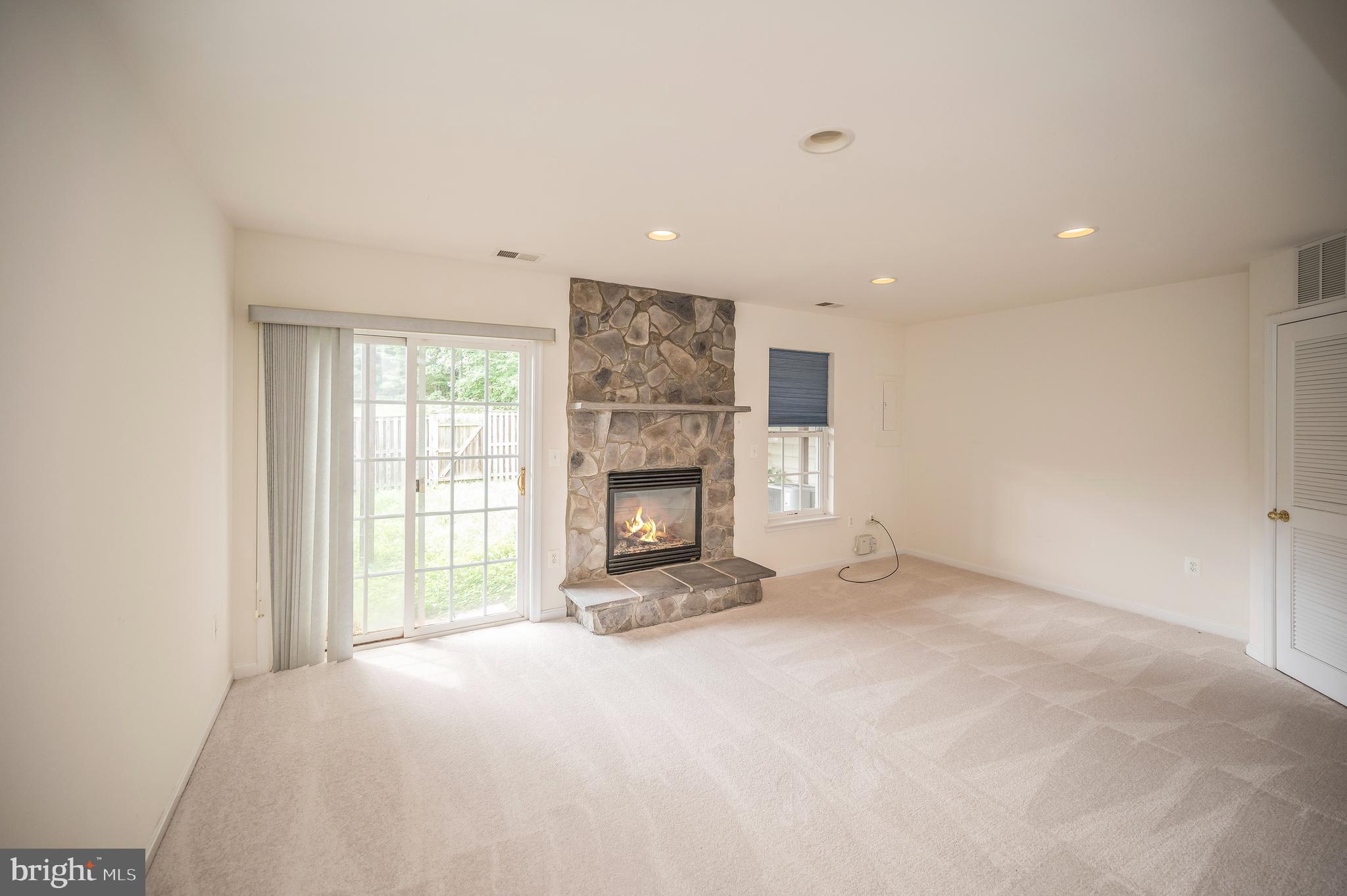 9836 Cheshire Ridge Circle Manassas, VA 20110 - Photo 35 of 40