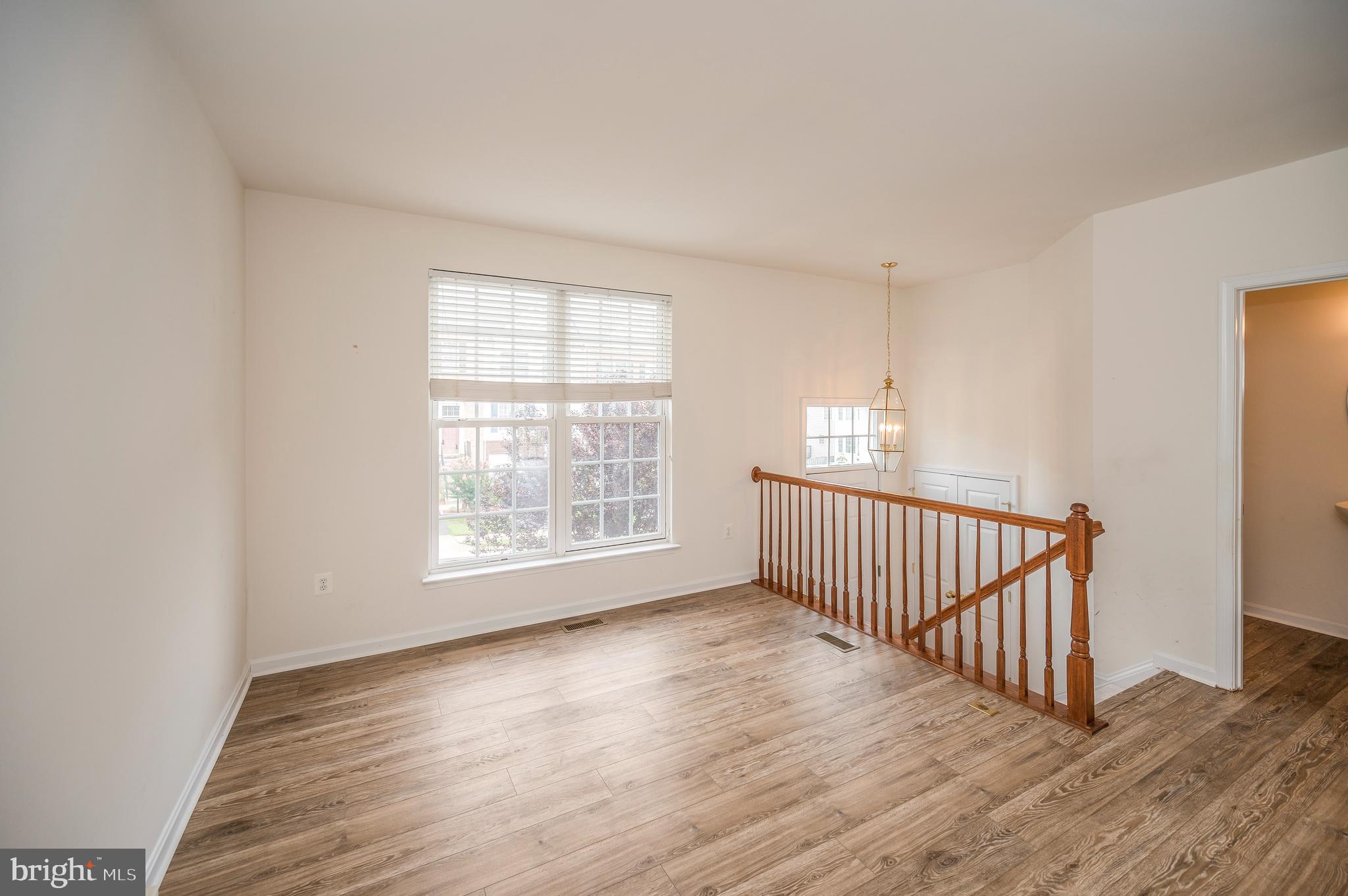 9836 Cheshire Ridge Circle Manassas, VA 20110 - Photo 8 of 40