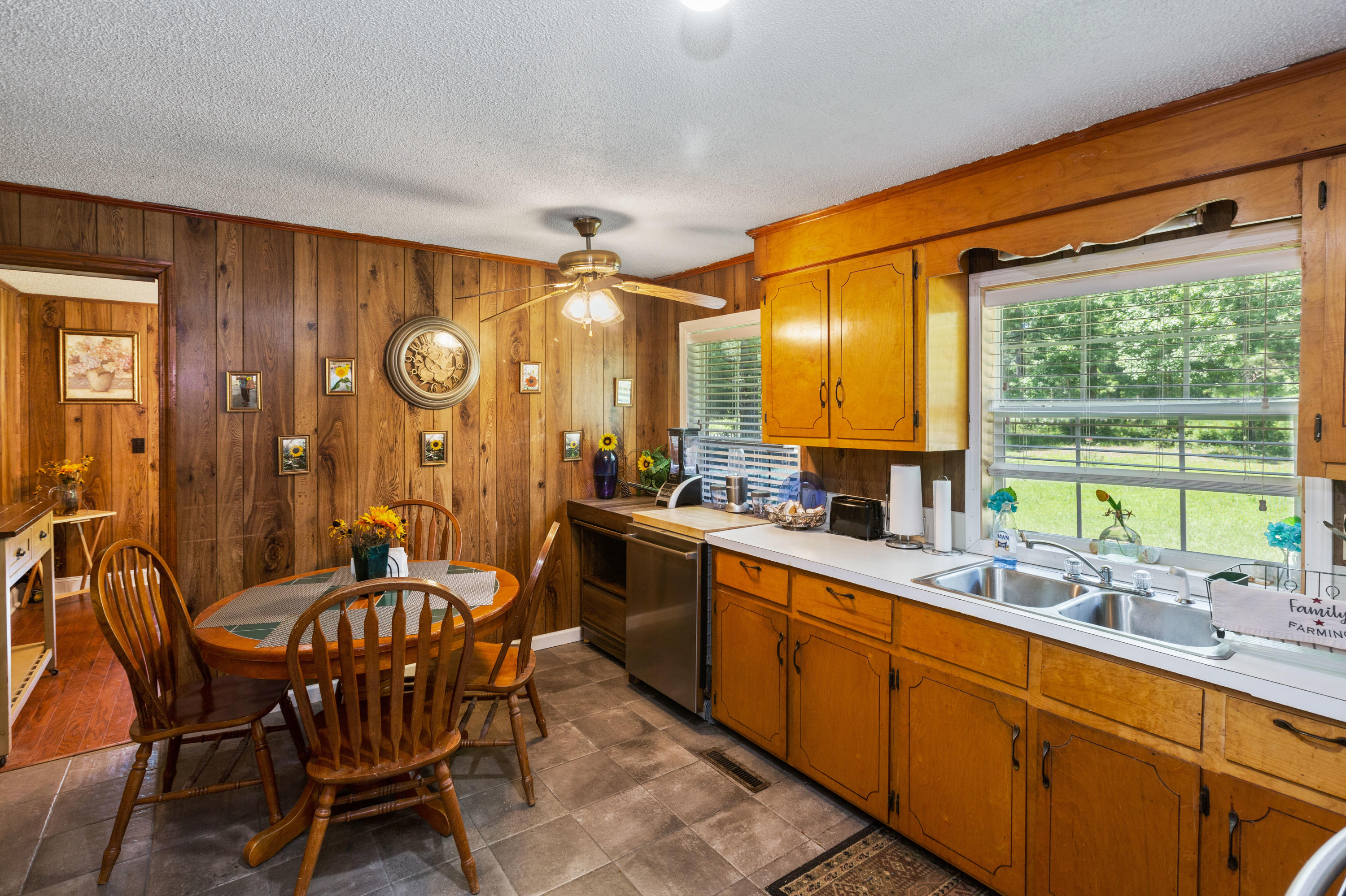 1104 Mandella Road St. Stephen, SC 29479 - Photo 22 of 42 1104 Mandella Rd_Brett Martin Photograph