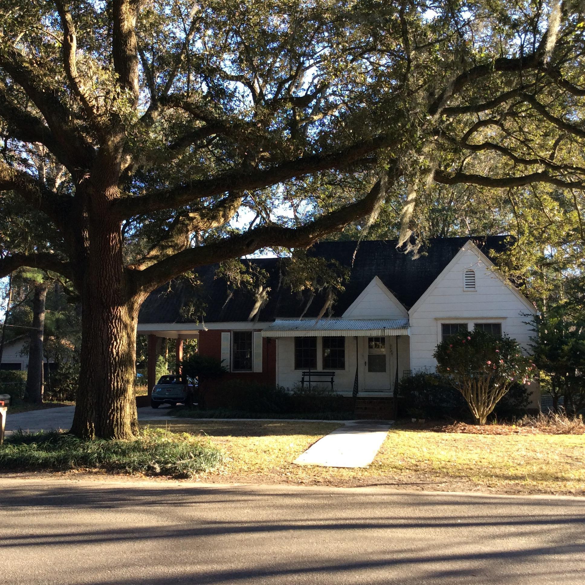 2085 Wappoo Hall Road Charleston, SC 29412 - Photo 18 of 36 image