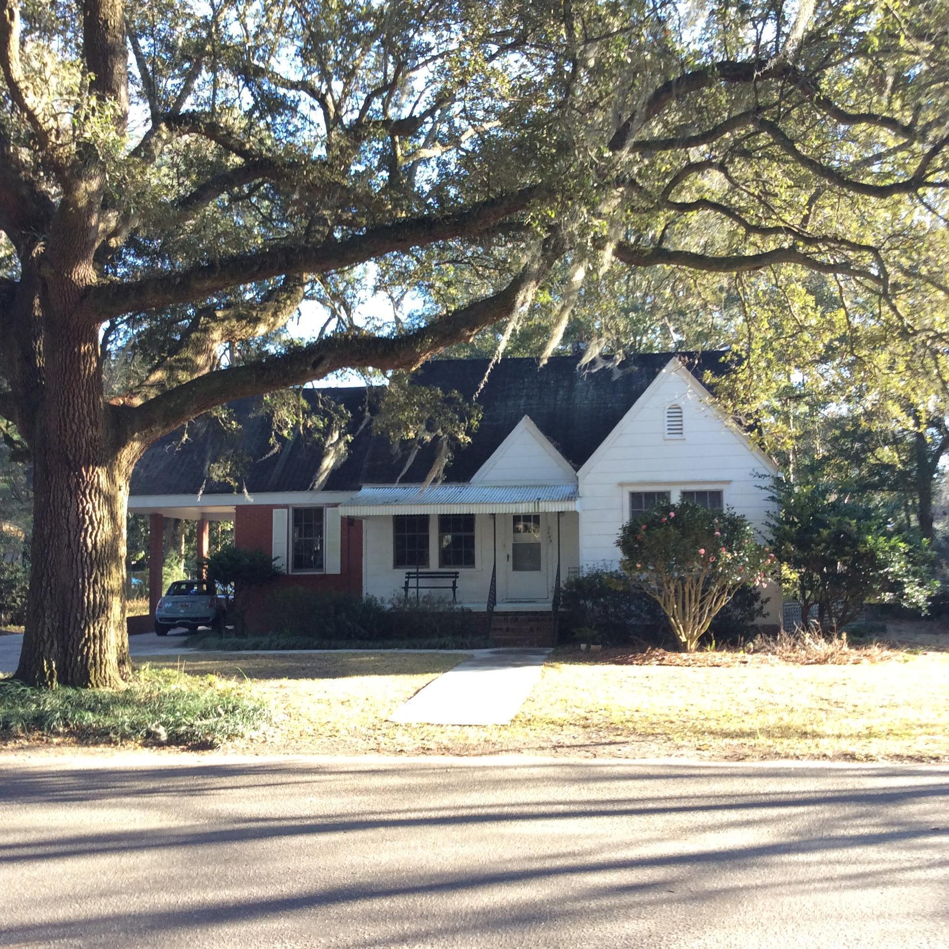 2085 Wappoo Hall Road Charleston, SC 29412 - Photo 34 of 36 image
