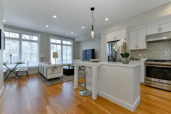 $3,300 | 145 Stoughton Street, Unit 4, Boston, MA 02125