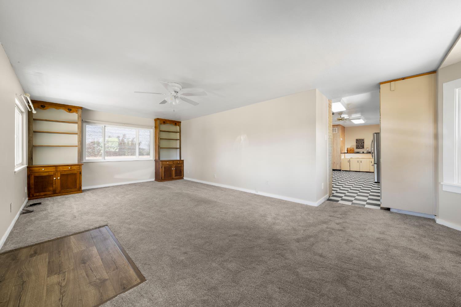 3270 Ayres Holmes Road Auburn, CA 95603 - Photo 11 of 72 Main Living Room