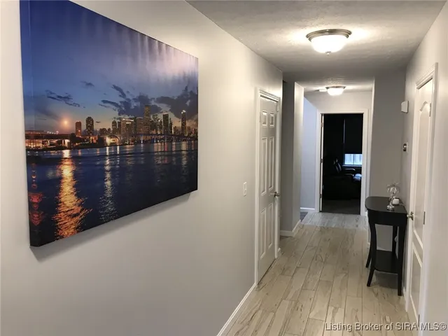 $2,300 | 620 West Utica Street, Unit 2, Sellersburg, IN 47172