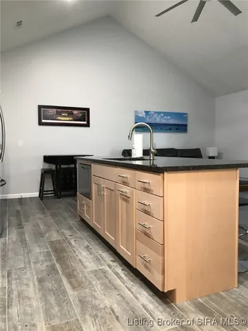 $2,300 | 620 West Utica Street, Unit 2, Sellersburg, IN 47172