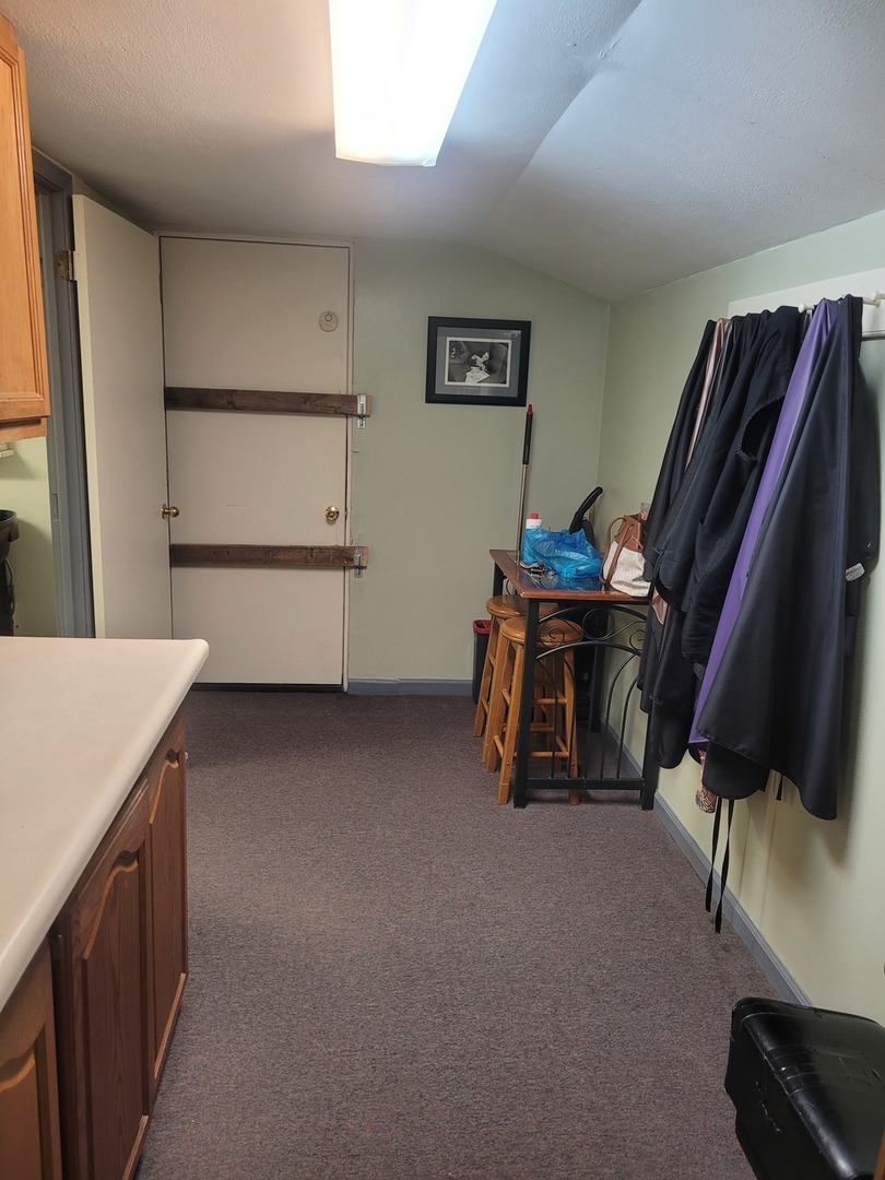 105 18th Street Mount Vernon, IL 62864 - Photo 14 of 16 a view of a workspace with furniture