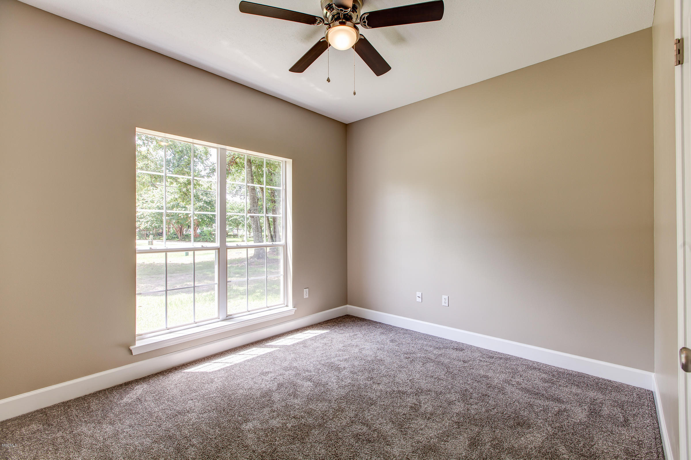 10670 Shorecrest Road Biloxi, MS 39532 - Photo 20 of 41 10670Shorecrest-19