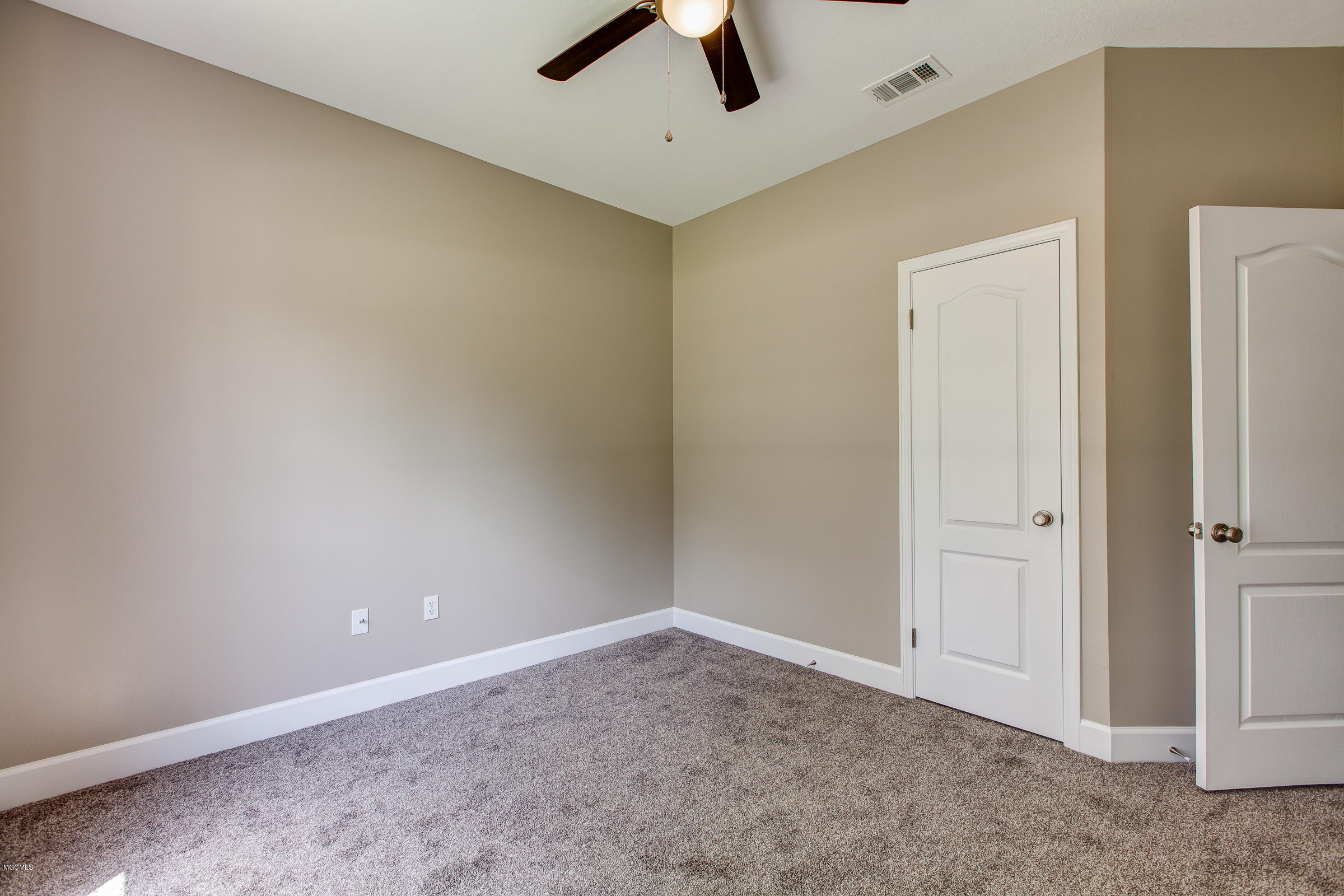 10670 Shorecrest Road Biloxi, MS 39532 - Photo 21 of 41 10670Shorecrest-20