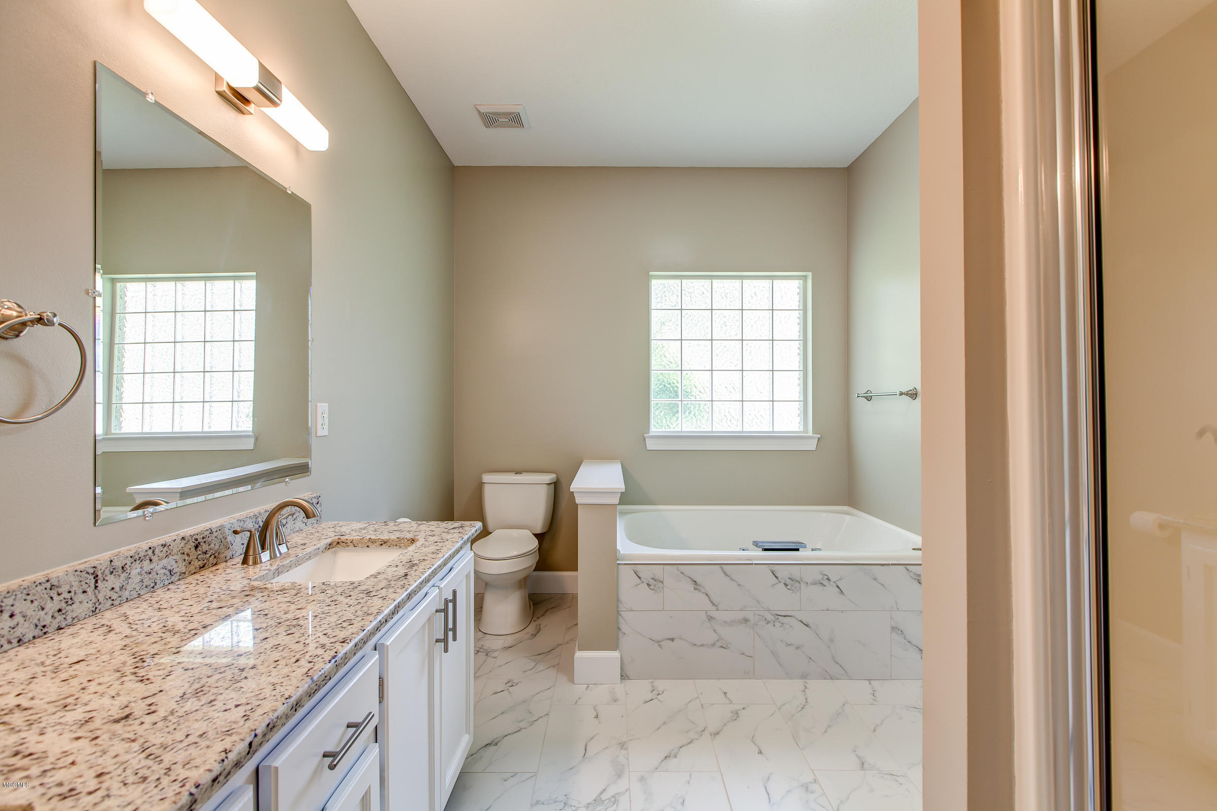 10670 Shorecrest Road Biloxi, MS 39532 - Photo 30 of 41 10670Shorecrest-29