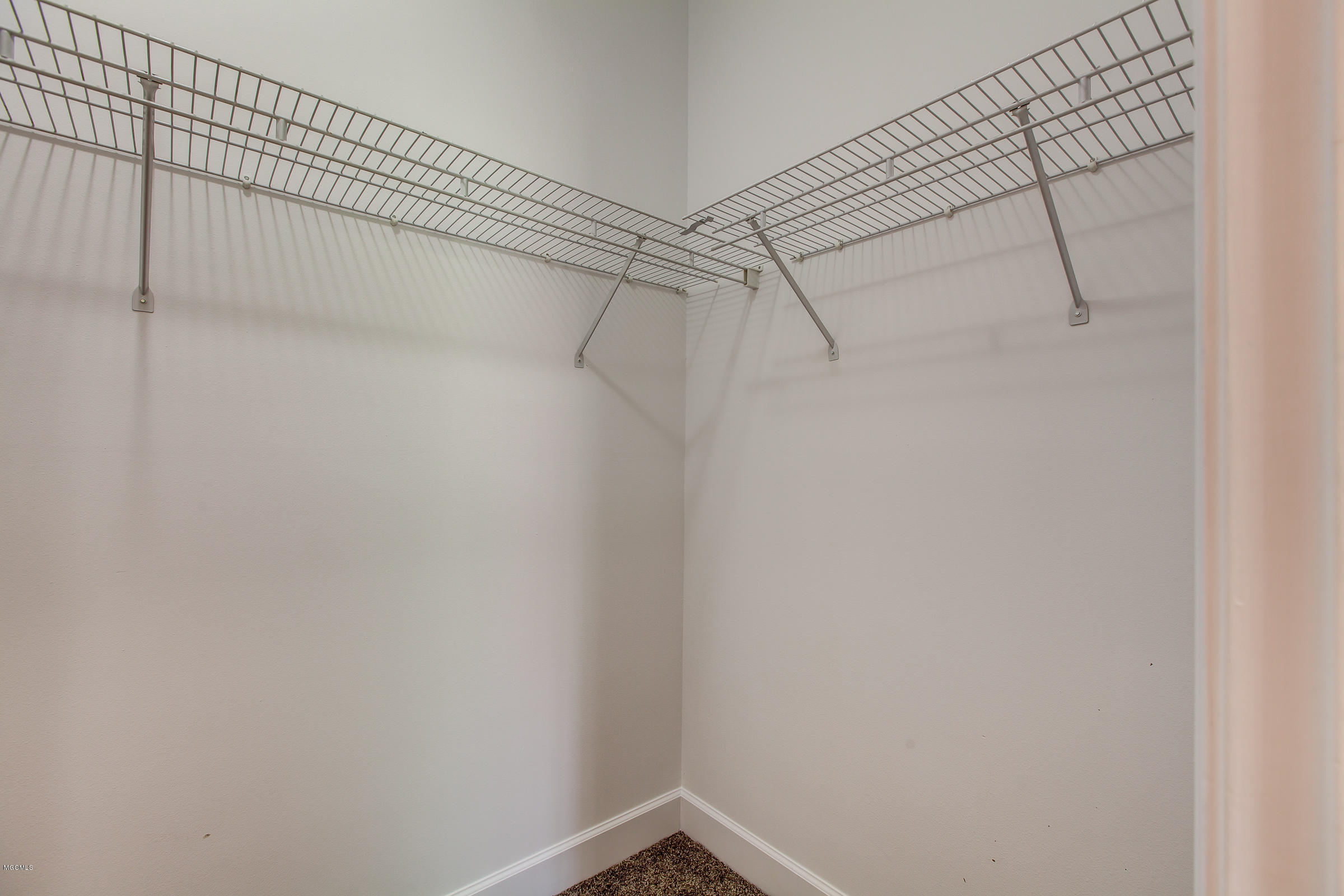 10670 Shorecrest Road Biloxi, MS 39532 - Photo 31 of 41 10670Shorecrest-30