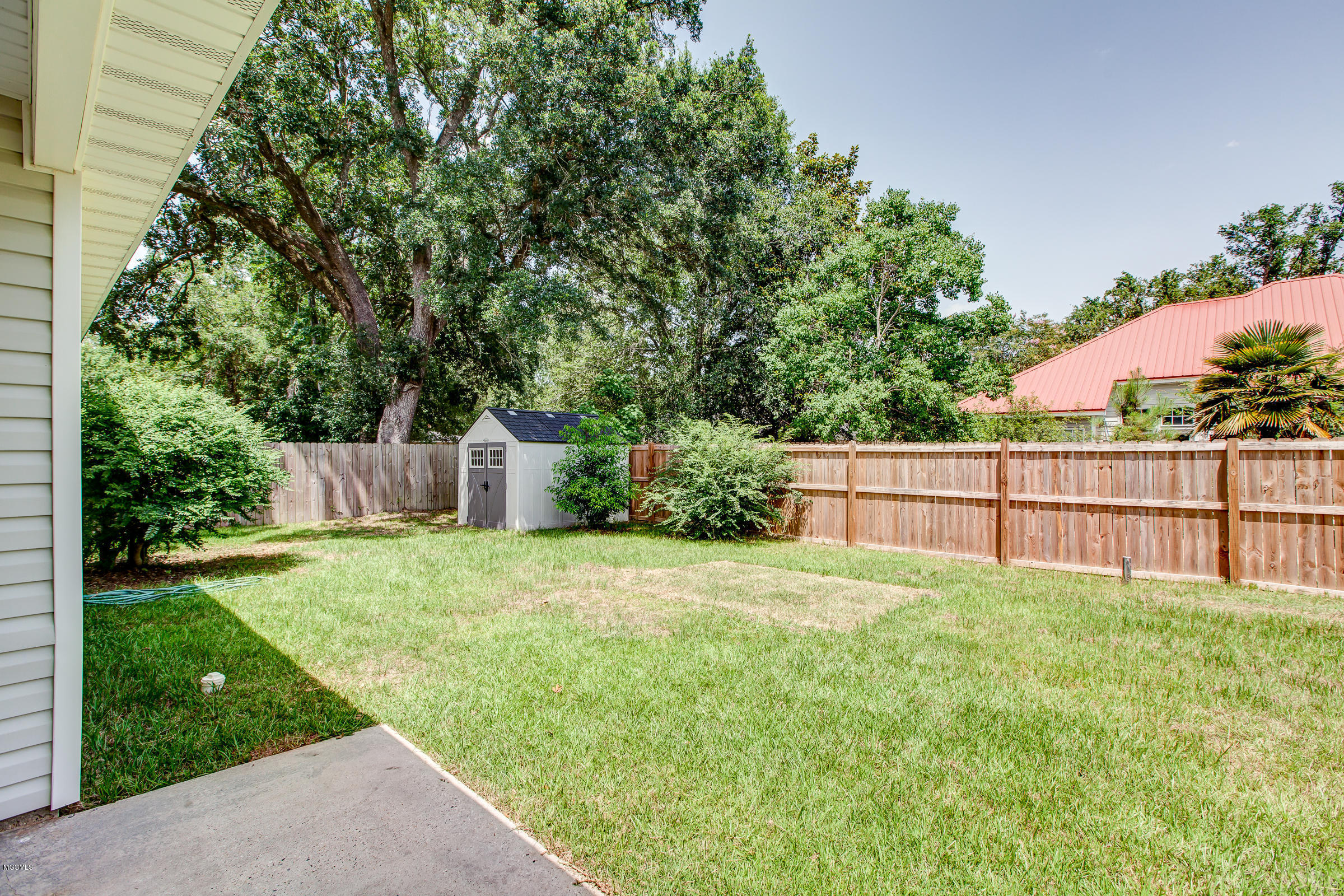 10670 Shorecrest Road Biloxi, MS 39532 - Photo 32 of 41 10670Shorecrest-31