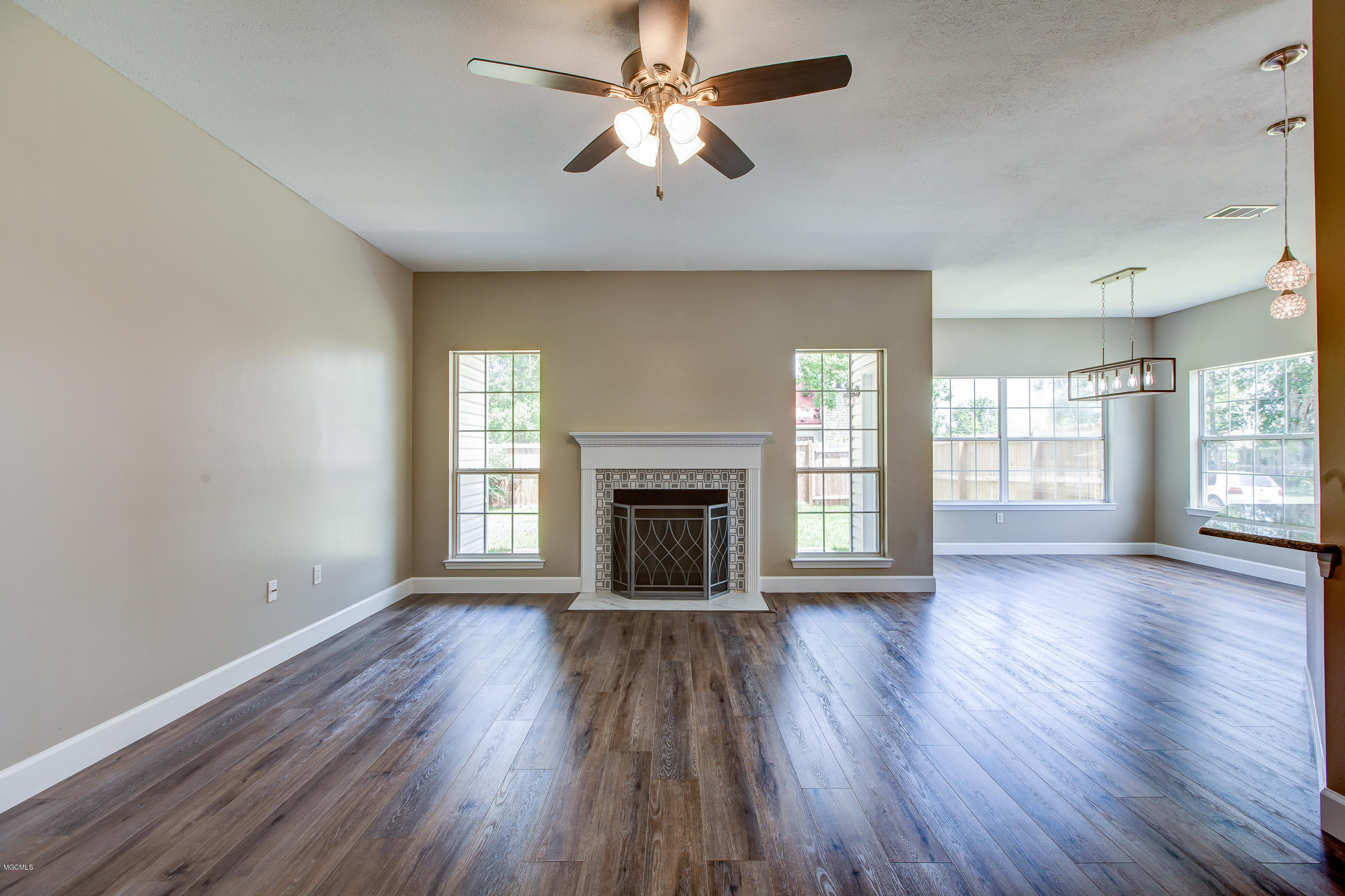 10670 Shorecrest Road Biloxi, MS 39532 - Photo 6 of 41 10670Shorecrest-5