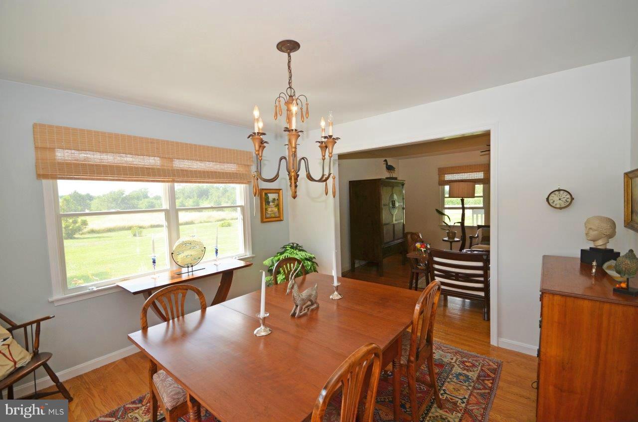 4566 Pinewood Road Oxford, MD 21654 - Photo 22 of 30 Dining Room