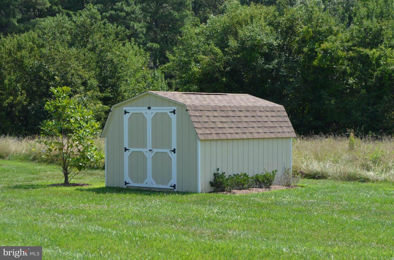 4566 Pinewood Road Oxford, MD 21654 - Photo 7 of 30 Exterior (General)