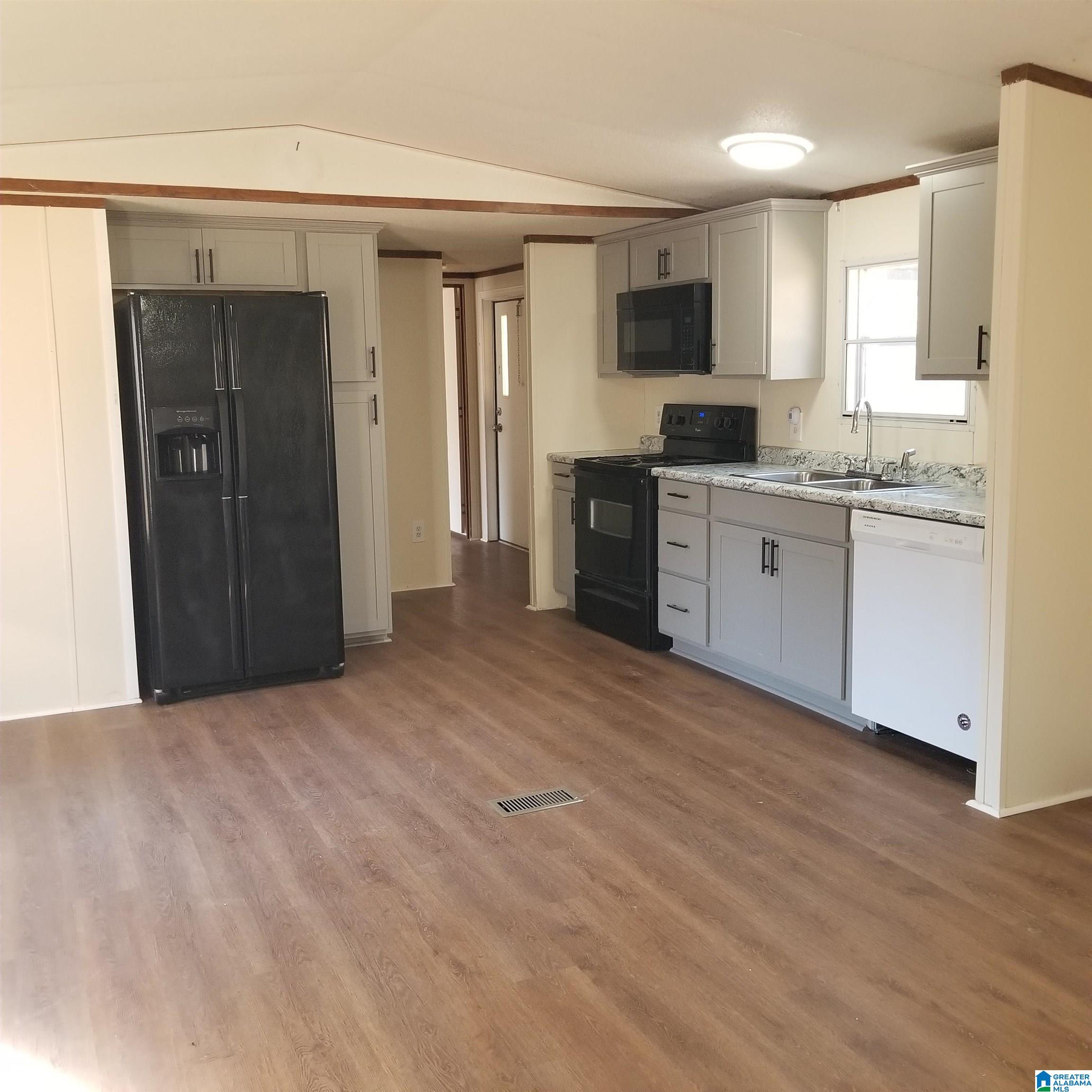 635 Deerbrook Road Pell City, AL 35125 - Photo 17 of 39