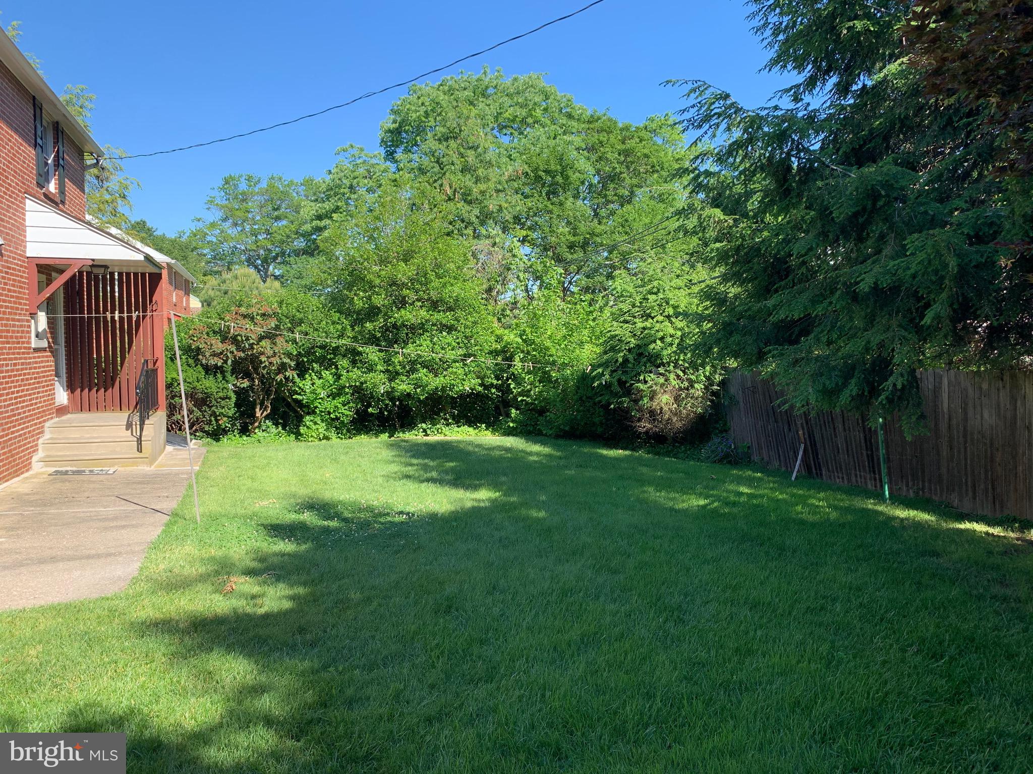 291 Avon Road Springfield, PA 19064 - Photo 4 of 35 Nice backyard