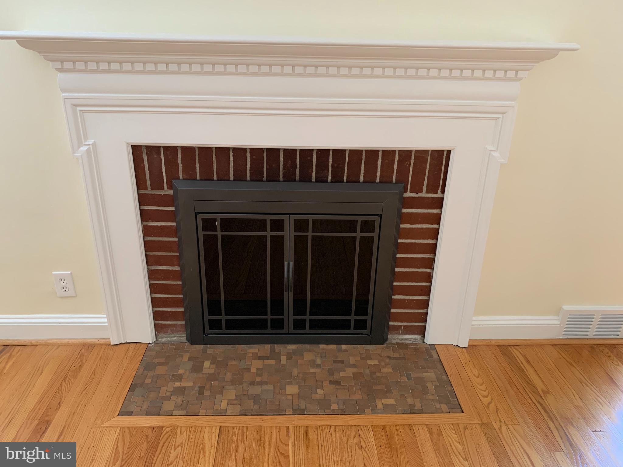 291 Avon Road Springfield, PA 19064 - Photo 8 of 35